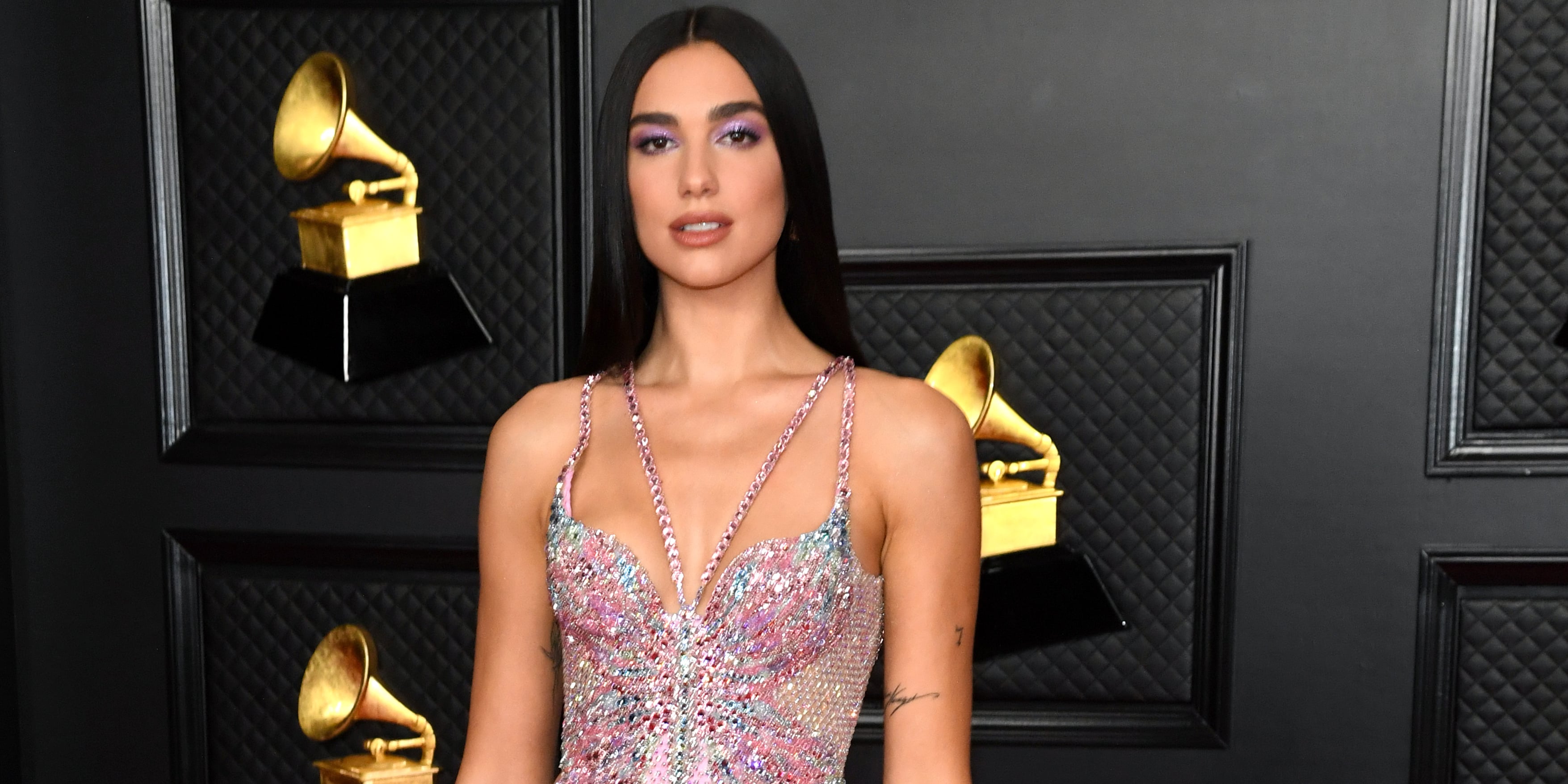 Dua Lipas Butterfly Versace Dress At The 2021 Grammys Popsugar Fashion 2182