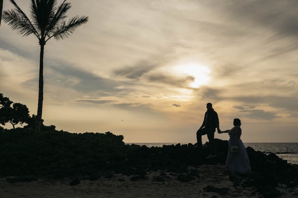 Intimate Hawaiian Wedding