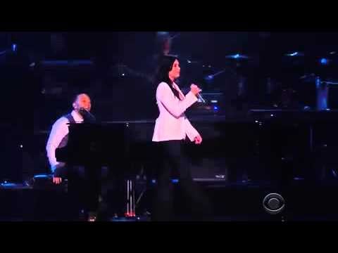 Lionel Richie's "Hello" at the Grammys