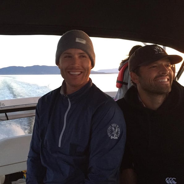 Jensen Ackles on a Sunset Boat Ride August 2015 | Pictures