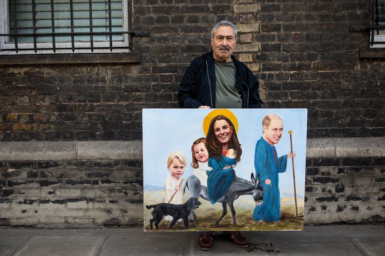 One Man Brought Along His Interesting Artwork to Honor Kate and William's Family