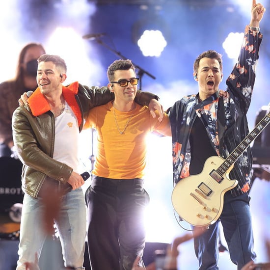 Jonas Brothers Billboard Music Awards 2021 Performance Video