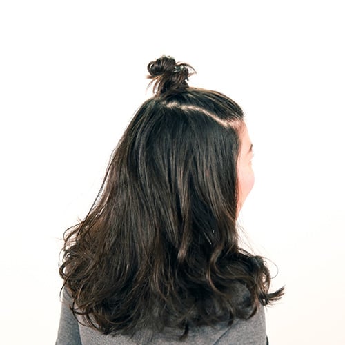 Mid Length Hair With Short Layers How To Get The Half Bun