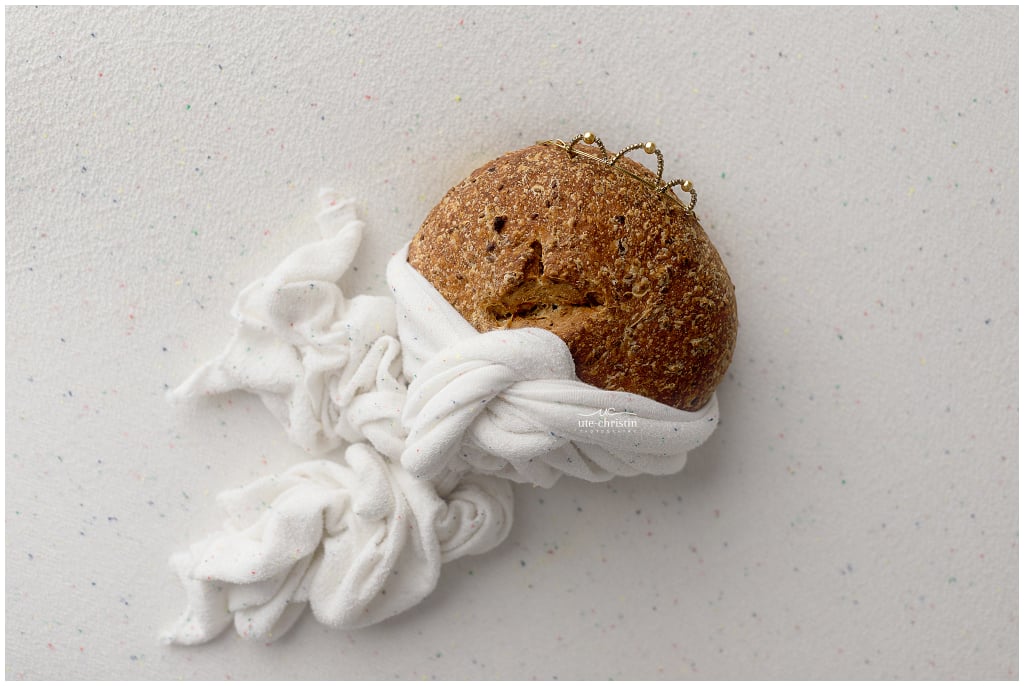 Bread Loaf as Baby Baby Photographer Takes Newborn Photos of Food