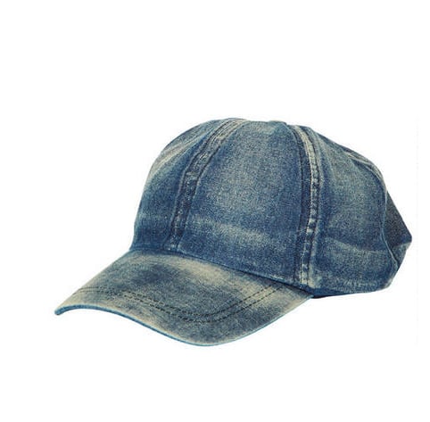 A Chic Baseball Cap