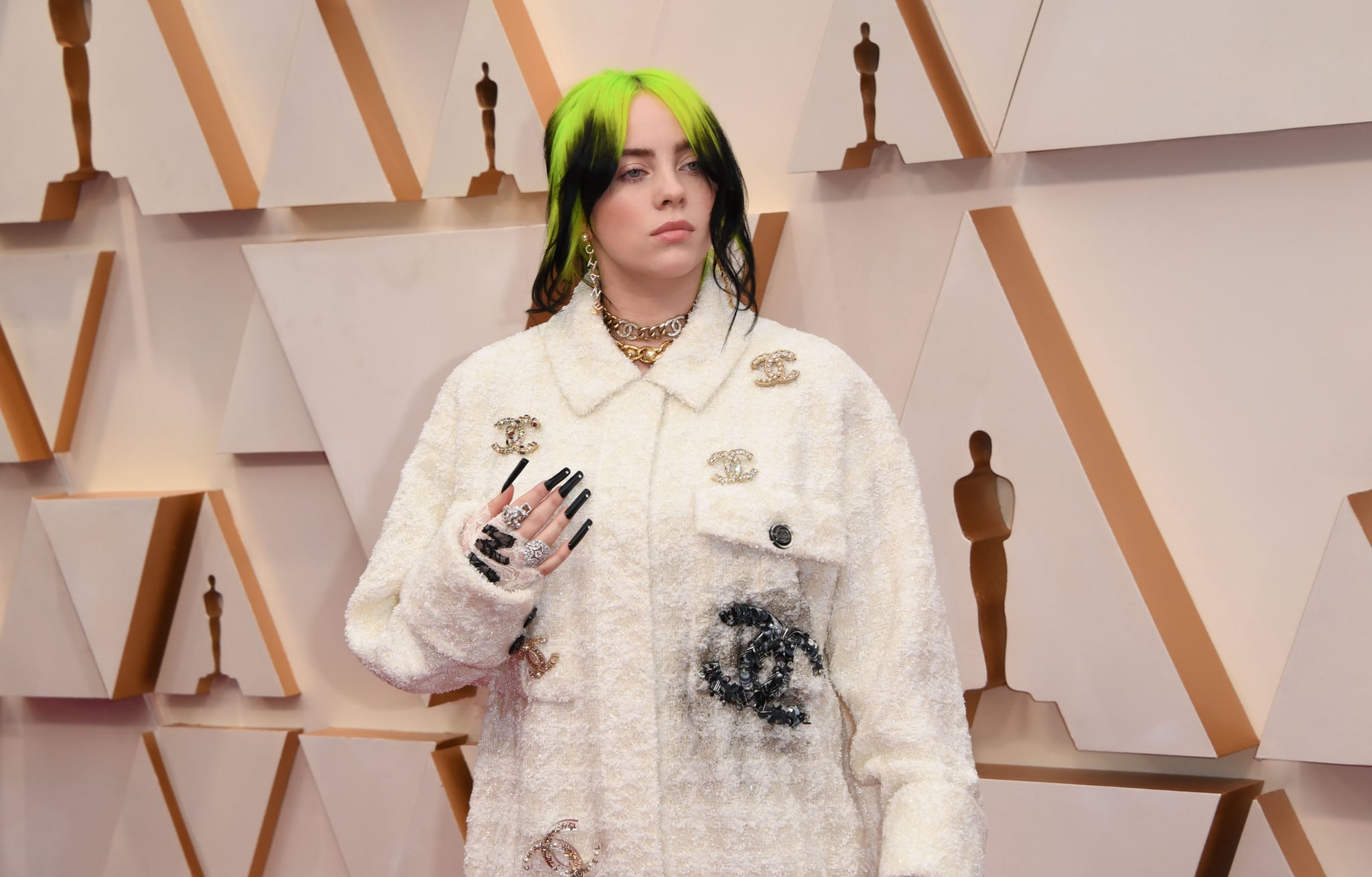 Billie Eilish's White Chanel Tweed Suit at the 2020 Oscars | POPSUGAR  Fashion