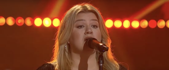 Kelly Clarkson Sings Cover of Adele's Set Fire to the Rain