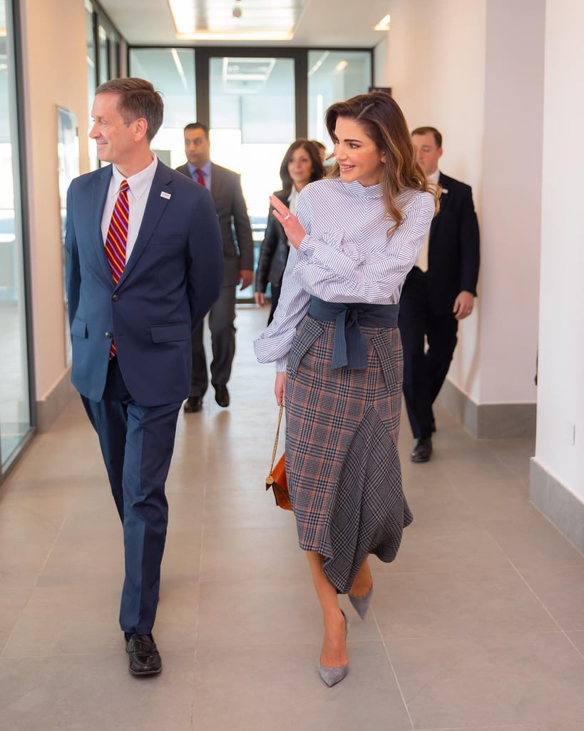 50 صورة من أروع إطلالات الملكة رانيا على مر العصور 2020