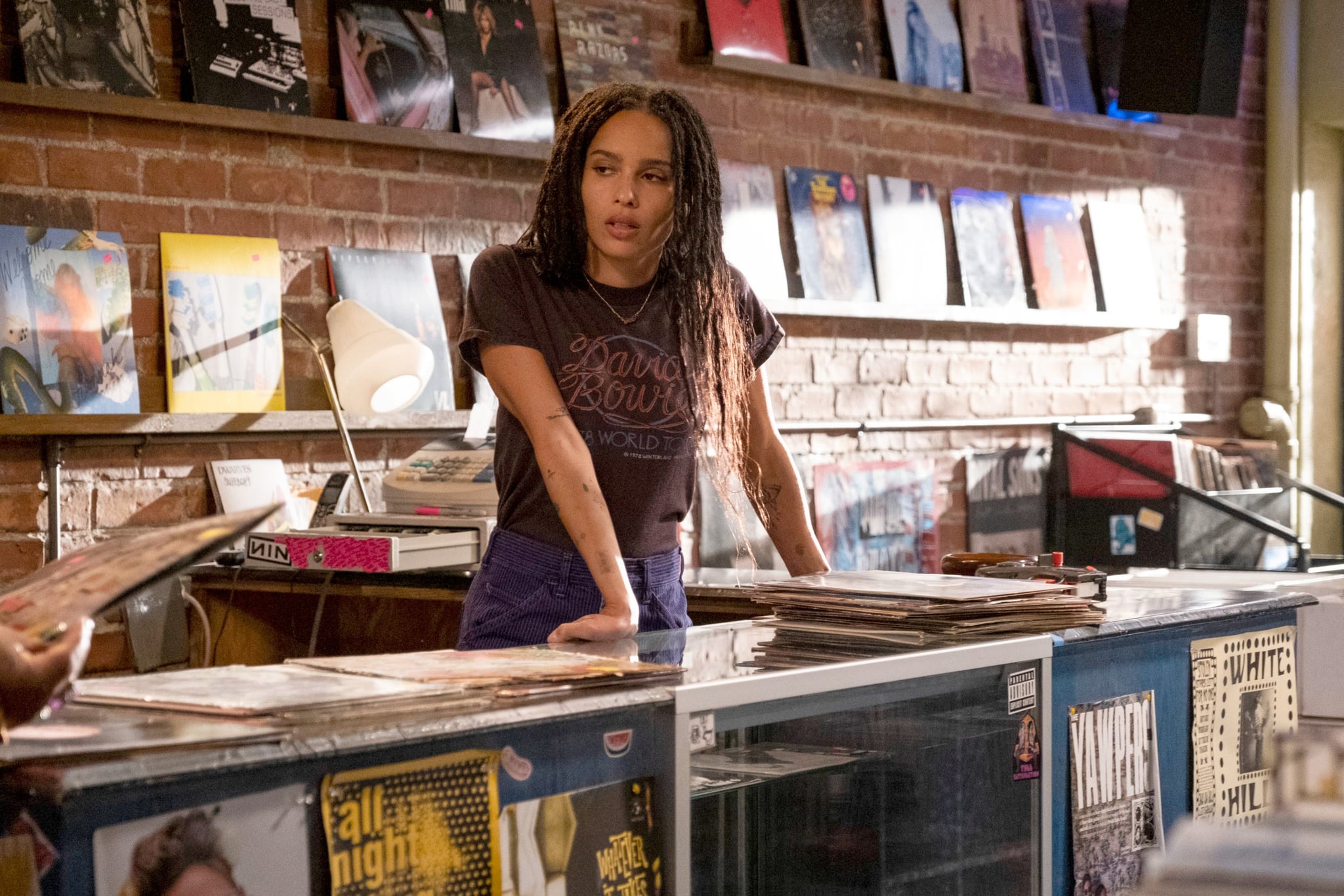 HIGH FIDELITY, Zoe Kravitz, The Other Side of the Rock, (Season 1, Episode 110, aired Feb. 14. 2020). photo: Phillip Caruso / Hulu / Courtesy Everett Collection