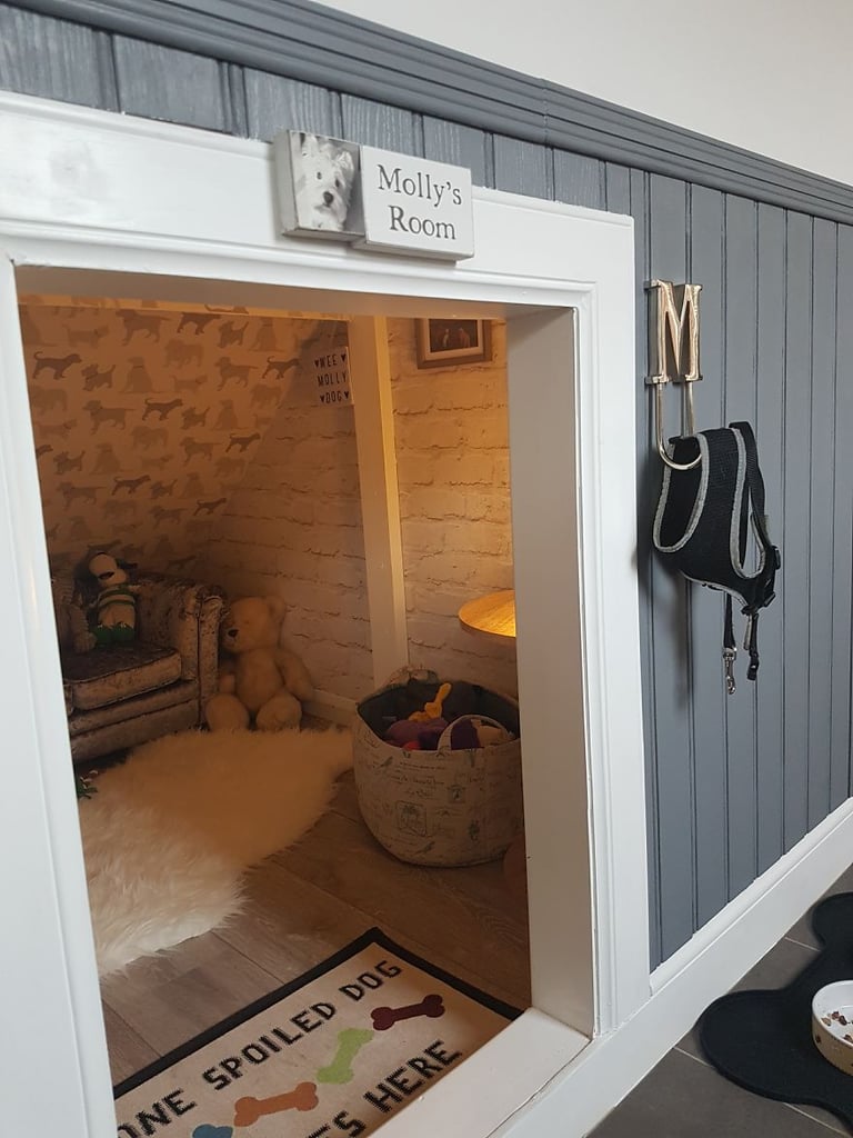 Dad Turns Stairwell Nook Into Room For Dog Popsugar Family