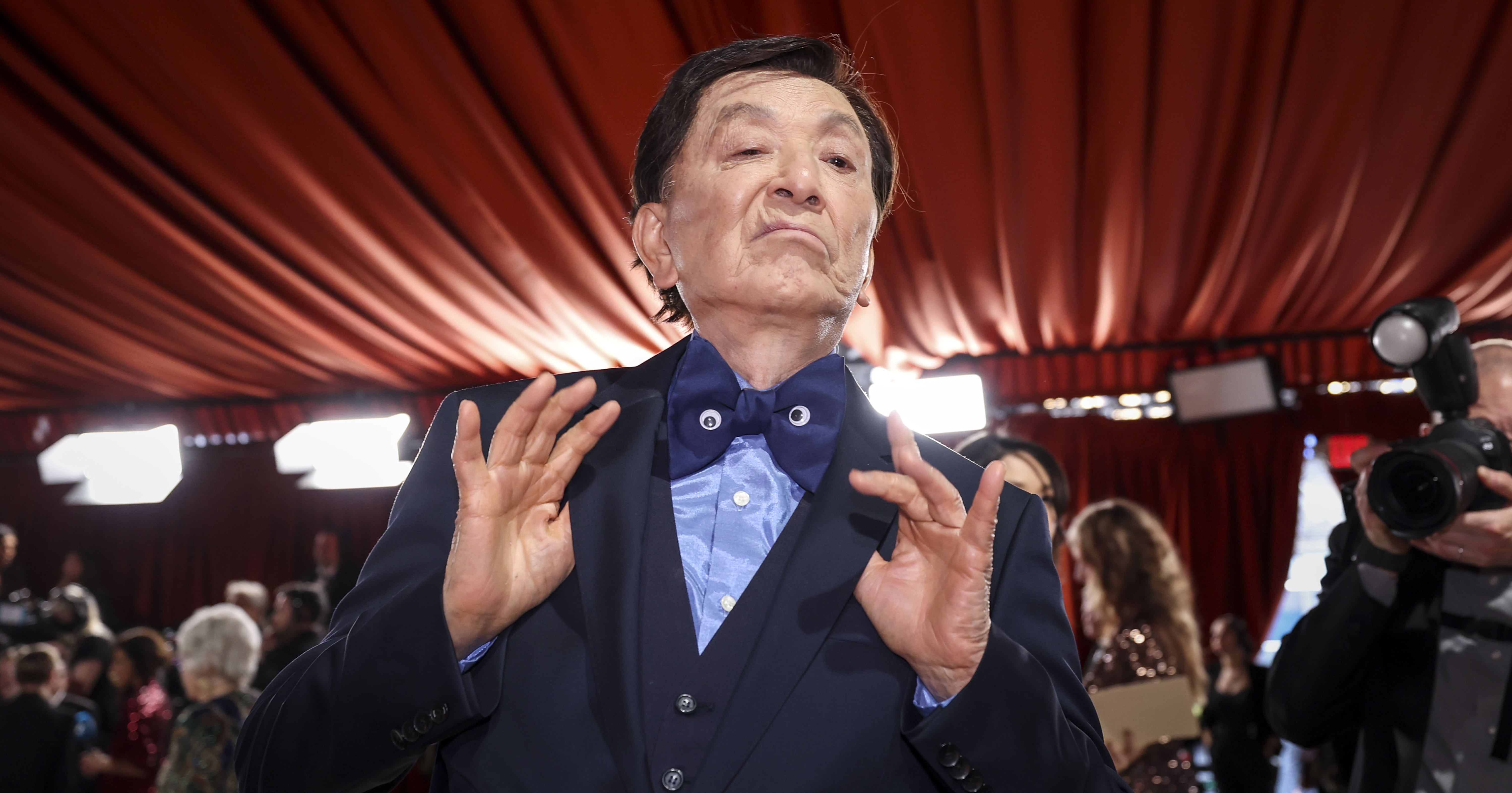 James Hong's Fun Poses on the 2023 Oscars Red Carpet POPSUGAR Celebrity