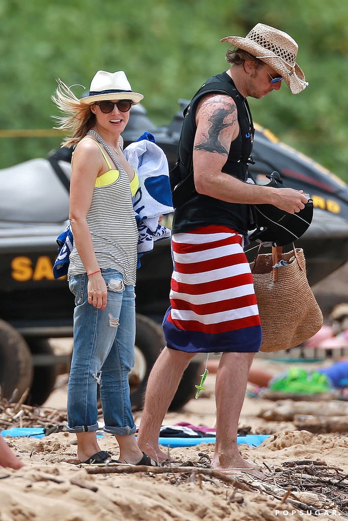 Kristen Bell and Dax Shepard in Maui