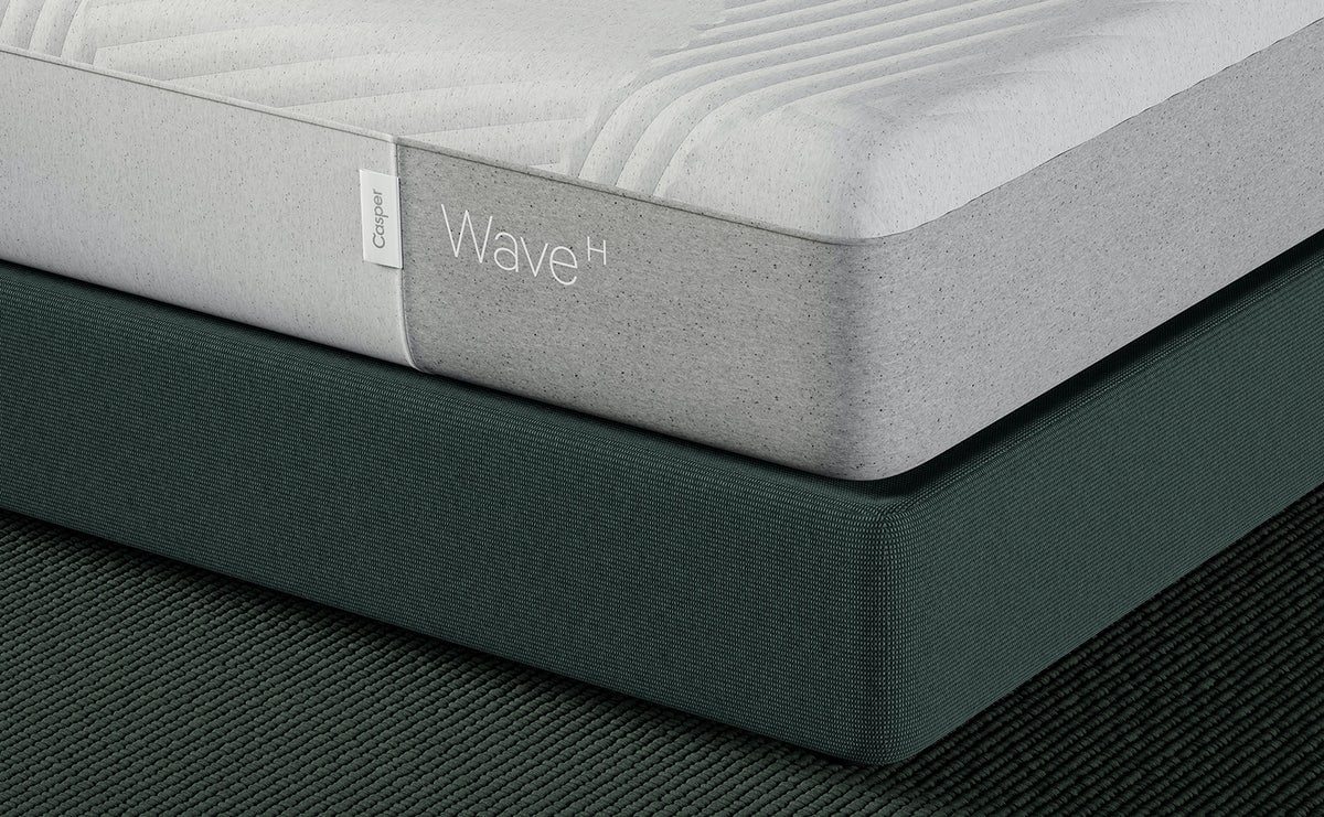 Casper wave hybrid on sale queen
