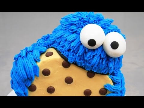 Cookie Monster Buttercream Piping Cake