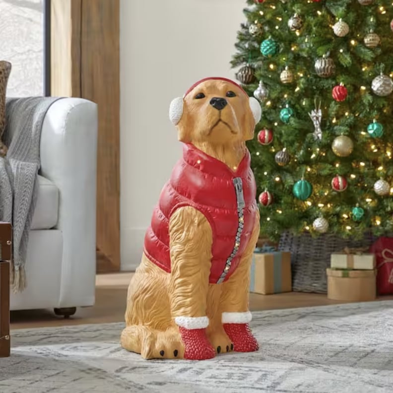 Home Depot's Golden Retriever Holiday Dog Statue