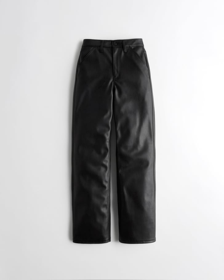 Dixie and Charli D'Amelio Social Tourist Holiday Collection | POPSUGAR