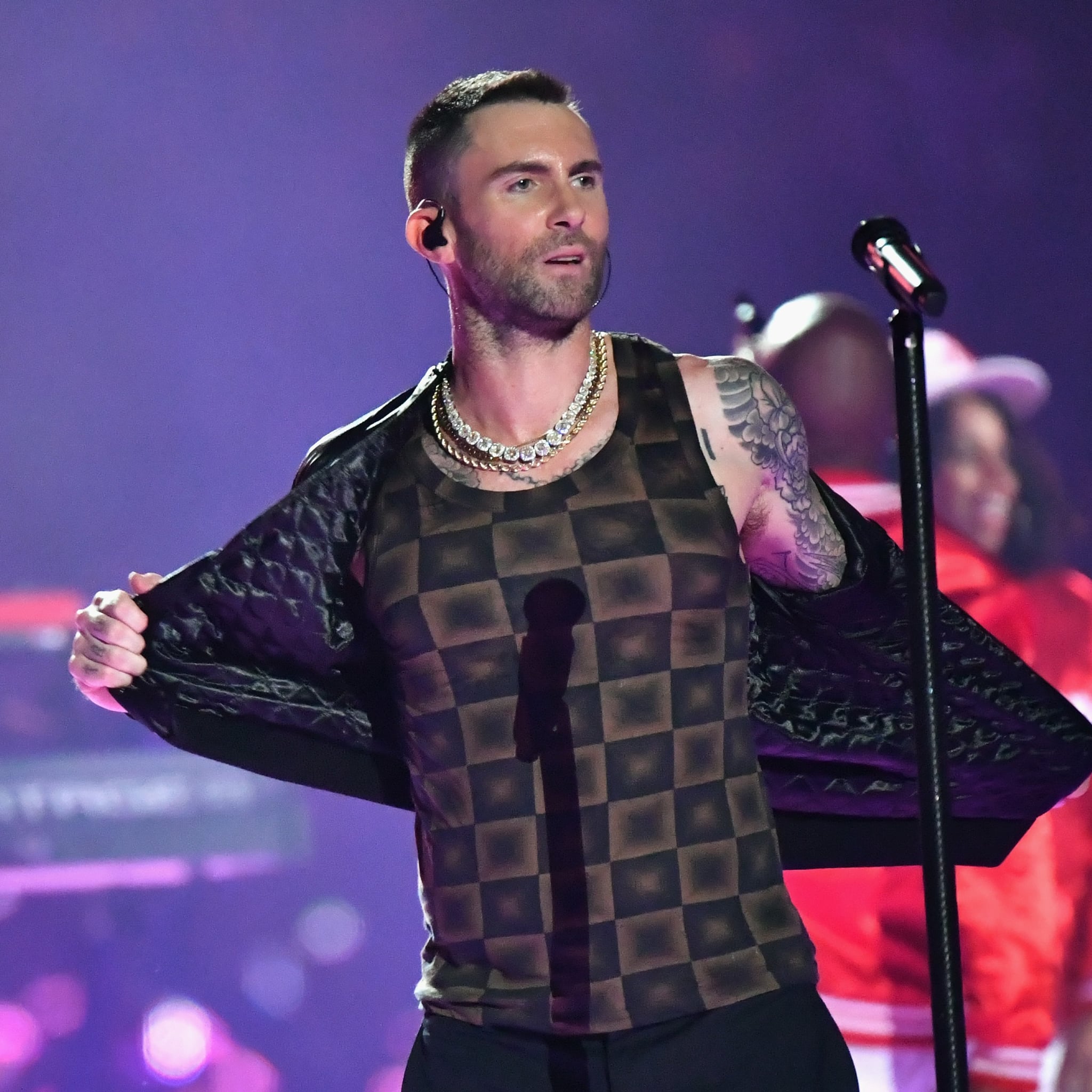 Reactions to Adam Levine's Outfit at the 2019 Super Bowl | POPSUGAR  Entertainment