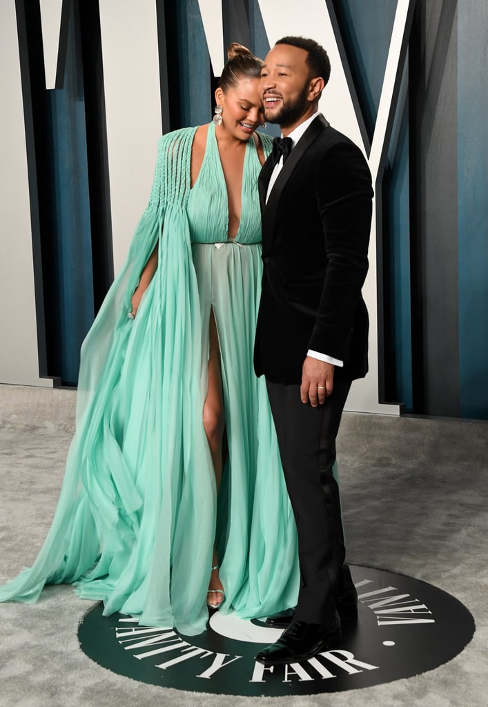 Chrissy Teigen's Dress at the Vanity Fair Oscars Party 2020