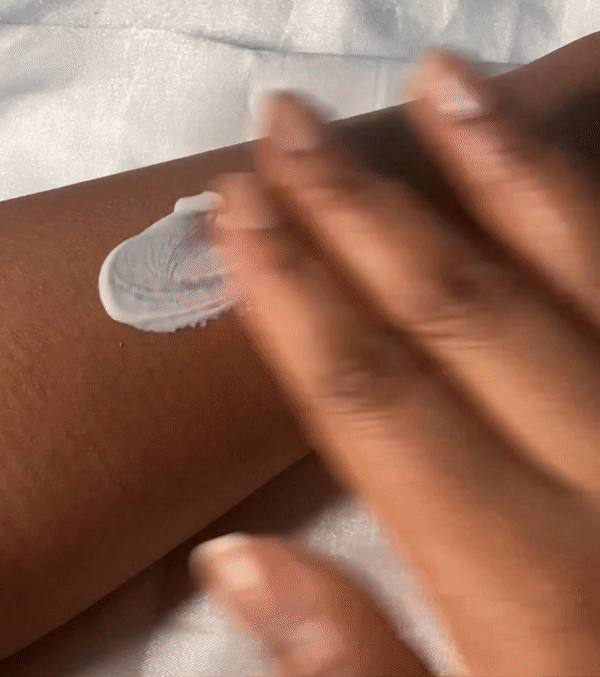 How to Use the Dr. Dennis Gross All-Physical Lightweight Wrinkle Defense Sunscreen