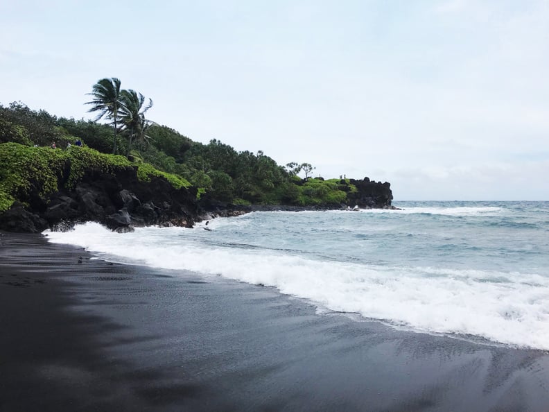 Pa'iloa Black Sand Beach (Hana)