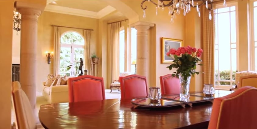 We bet Britney will serve up some delicious southern food in this beautiful dining room.