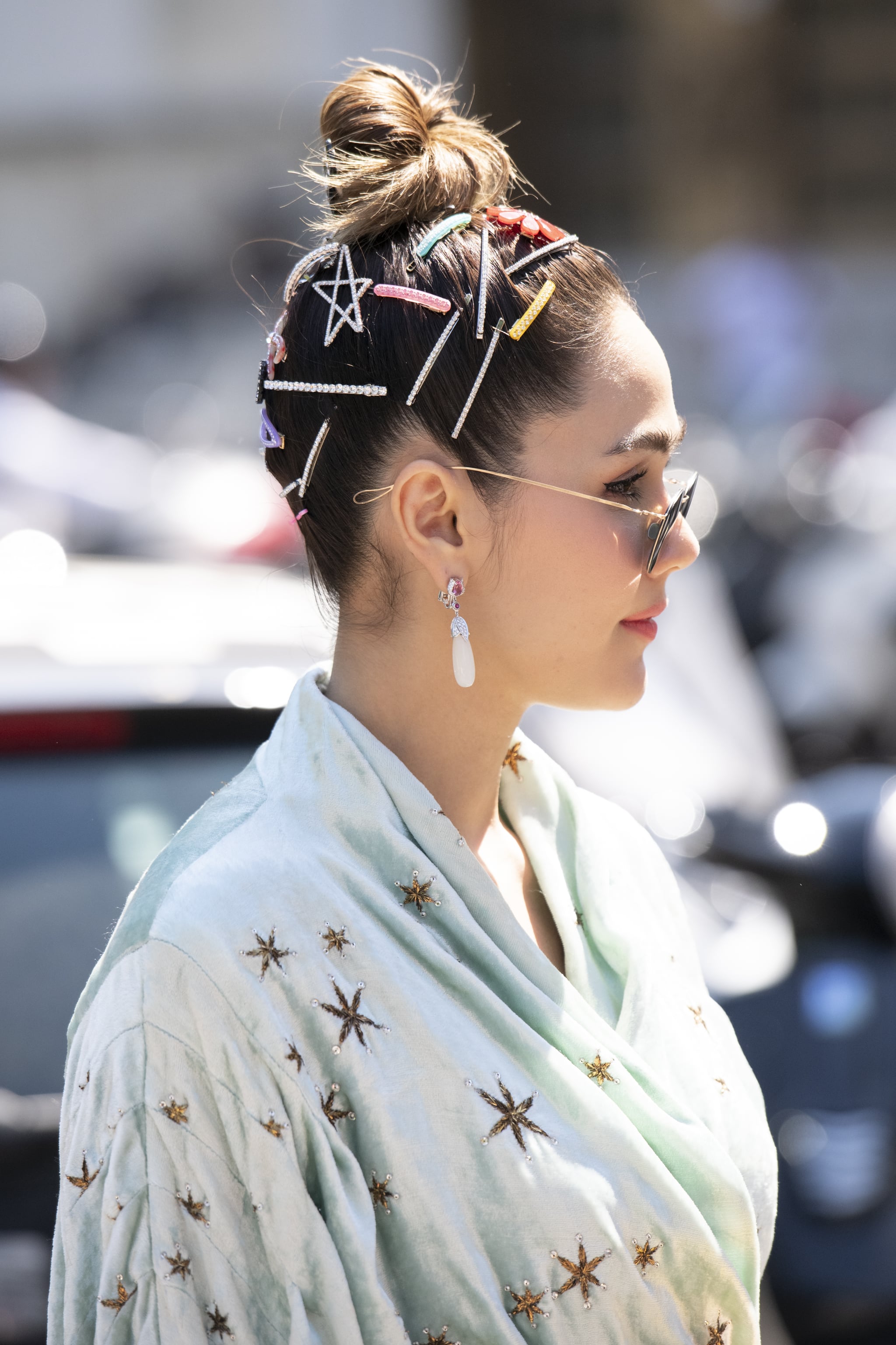 Pearl Hair Clips The Popular Hair Accessory Trend 2019