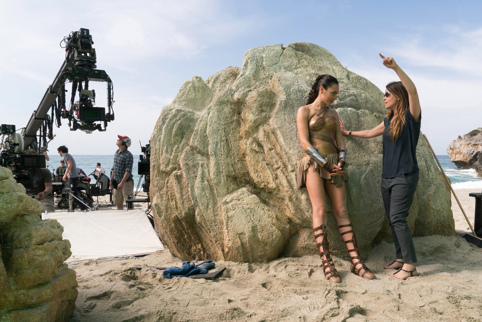 WONDER WOMAN, l-r: Gal Gadot, director Patty Jenkins on set, 2017. ph: Clay Enos/Warner Bros./courtesy Everett Collection