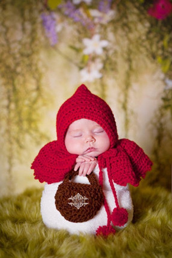 Little Red Riding Hood DIY Newborn Costumes For Halloween and Photo