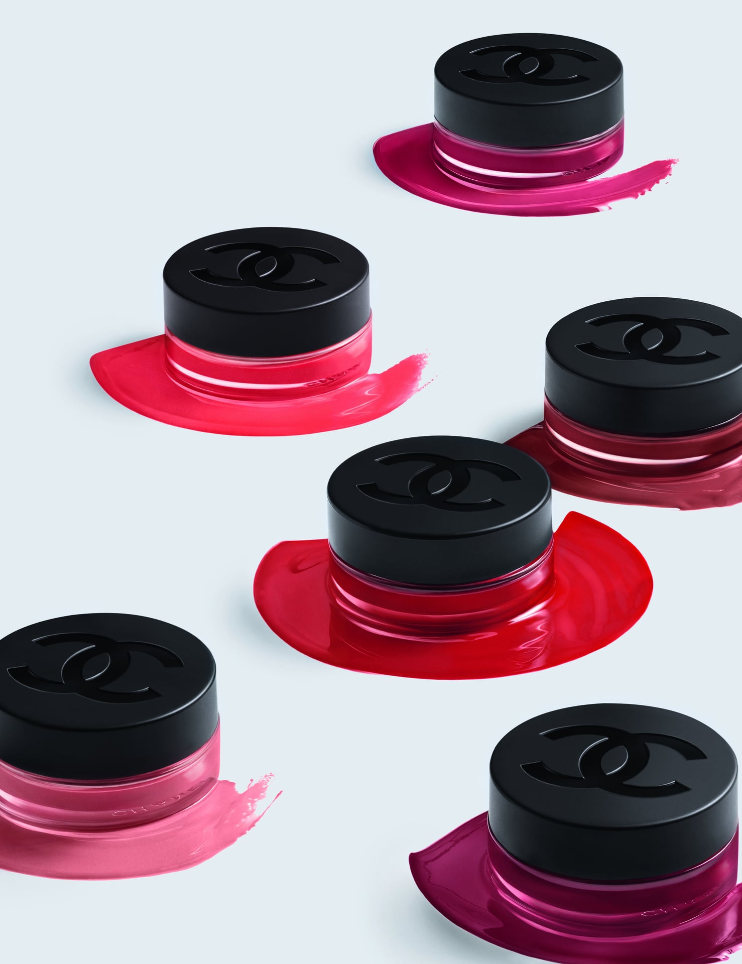 Chanel No. 1 de Chanel Lip and Cheek Balm | Chanel's Latest Beauty  Collection Isn't Just Chic — It's Eco-Conscious, Too | POPSUGAR Beauty  Photo 9