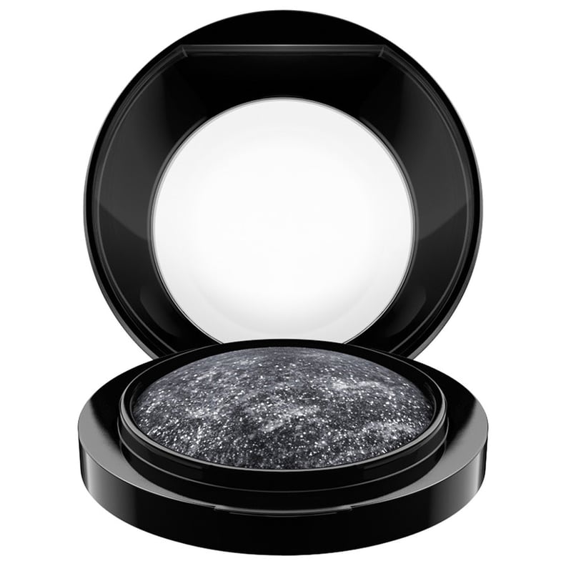 MAC Cosmetics Mineralize Eye Shadow in Cinderfella
