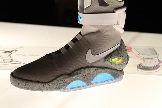 Nike Air MAG Back to the Future Shoes 