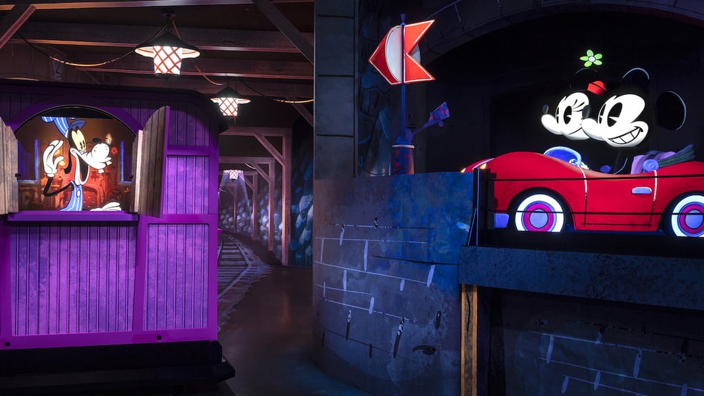 Mickey & Minnie's Runaway Railway Disney Ride Details