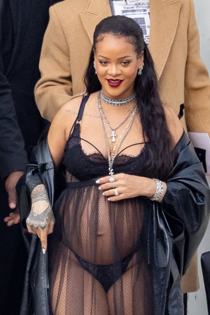 Rihanna Dior Autumn 2022 Paris Fashion Week