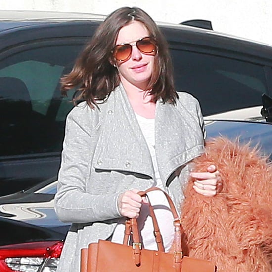 Anne Hathaway Out in LA January 2016 | Pictures