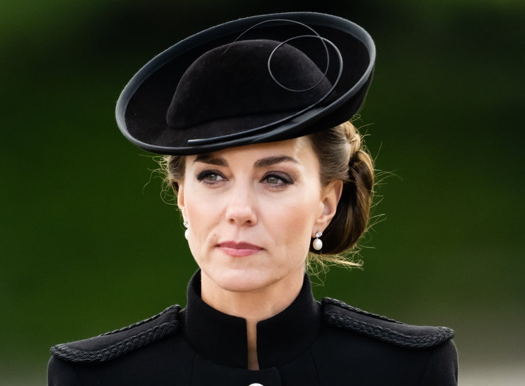 Kate Middleton Wears The Queen's Pearl Choker To Funeral