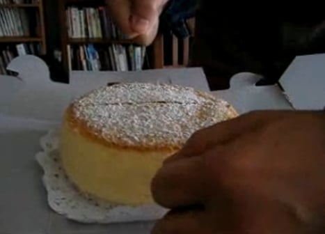 Cut Cake With Floss