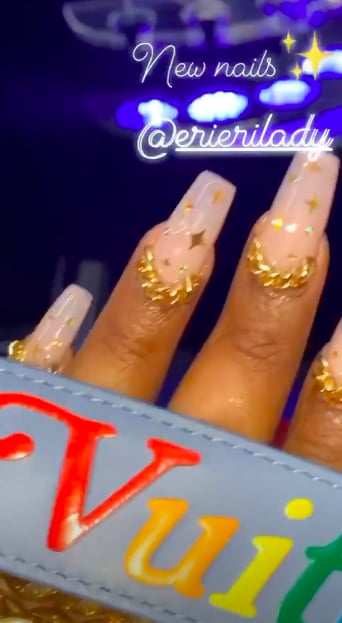 Lizzo's Star Chain Nail Art