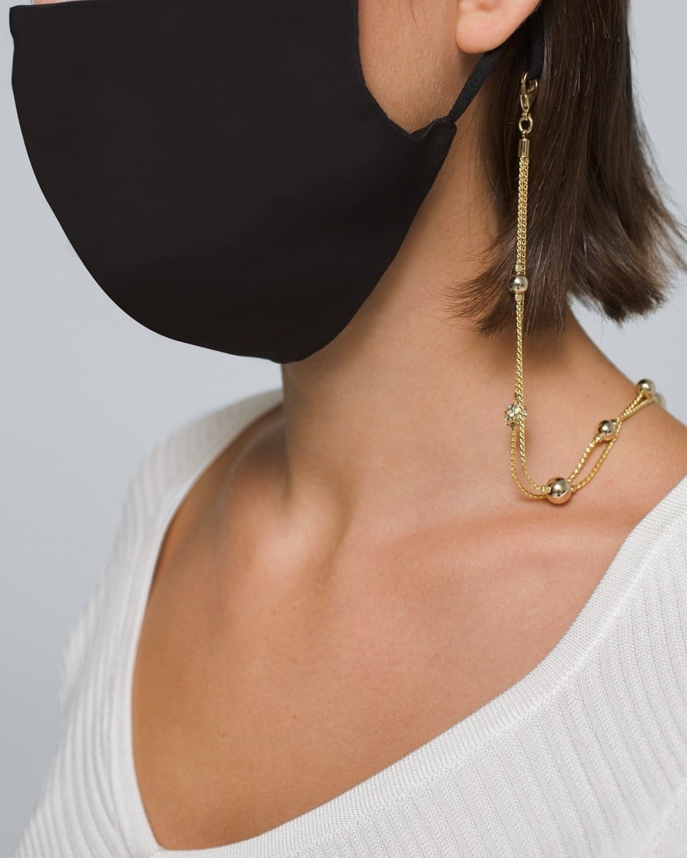 White house black top market jewelry necklace
