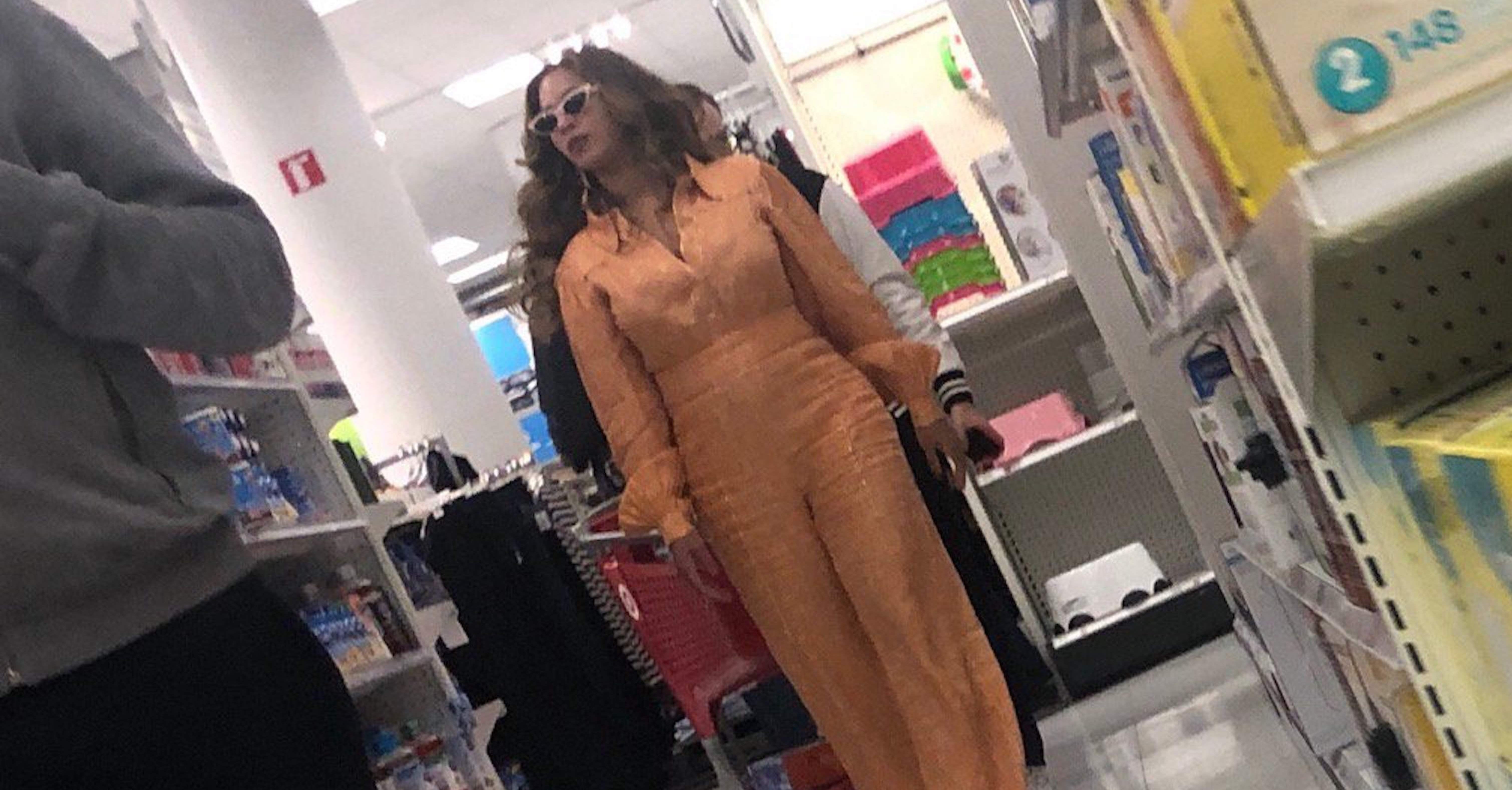 Beyoncé Shopping at Target Picture January 2019 | PS Celebrity