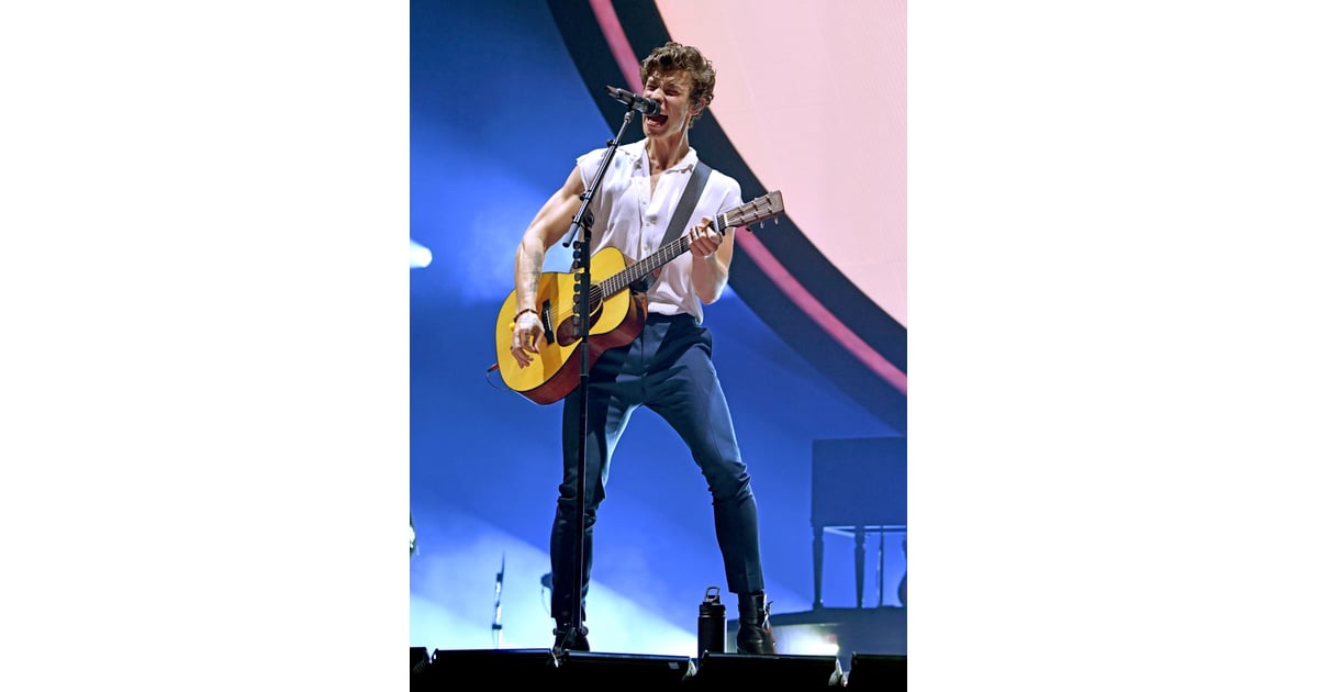 Shawn Mendes Starts North American Tour in Portland Photos POPSUGAR