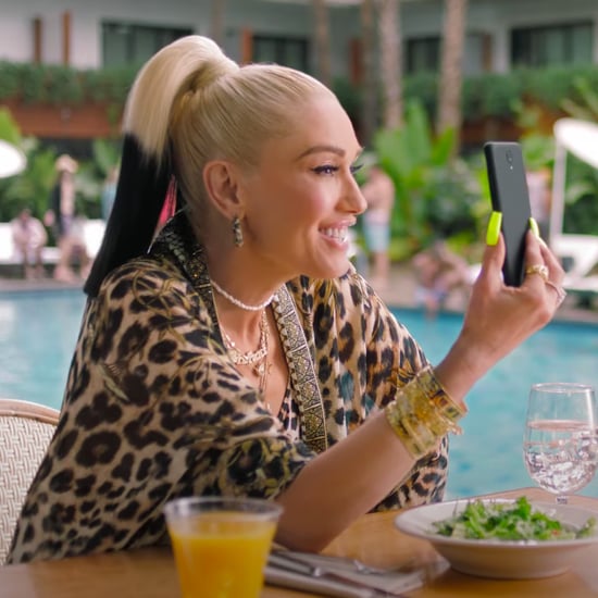 Gwen Stefani and Blake Shelton's T-Mobile Super Bowl Ad