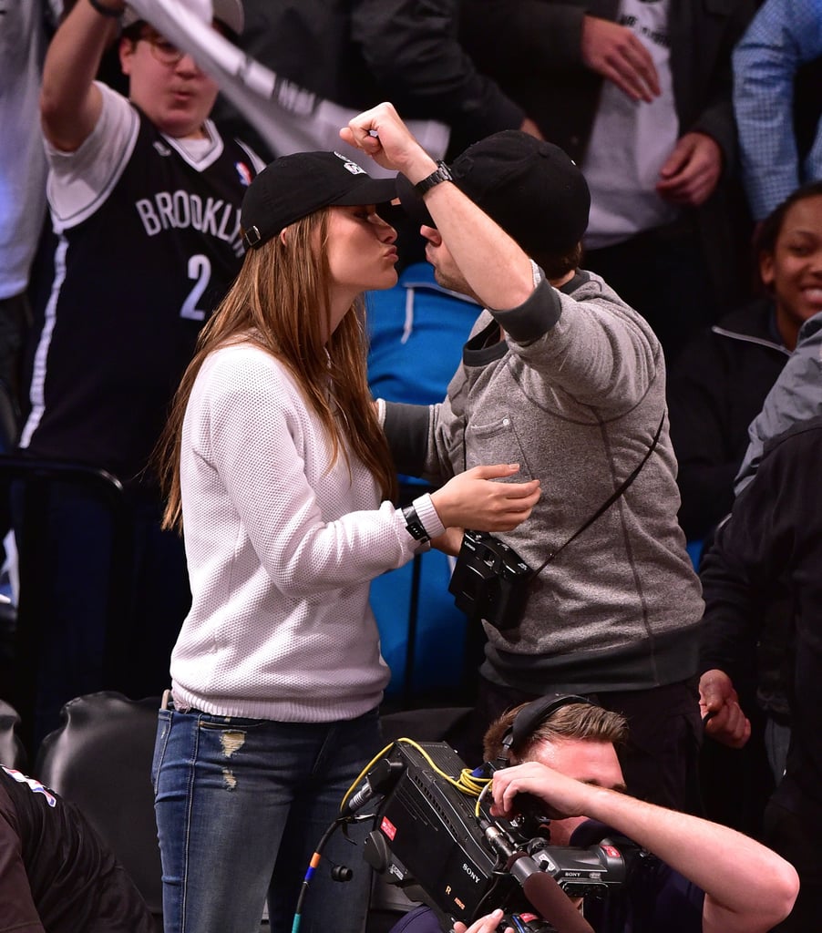 Olivia Wilde and Jason Sudeikis Kiss at Brooklyn Nets Game