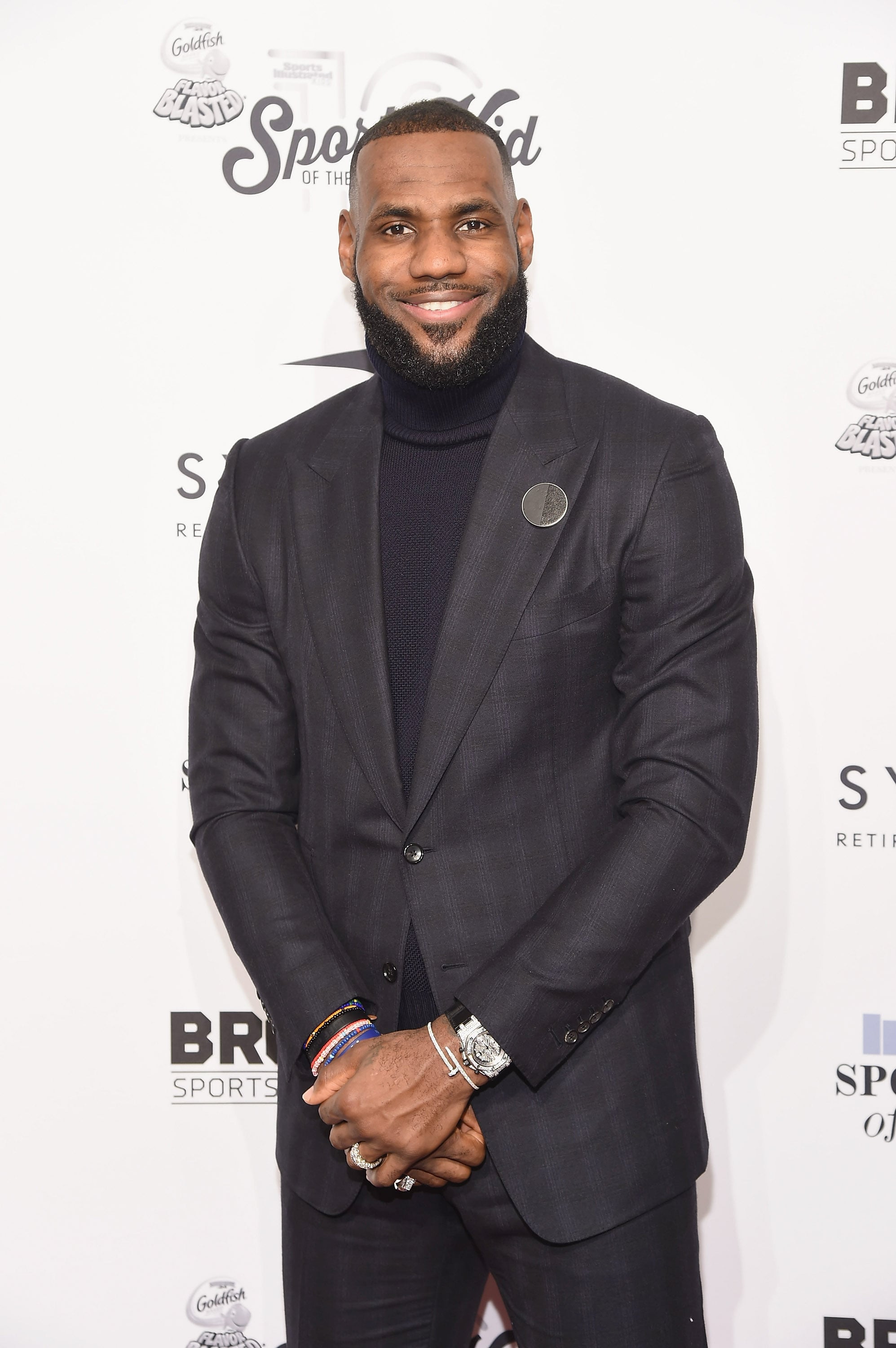 LeBron James Sends a Taco Truck to Los Angeles Firefighters | POPSUGAR