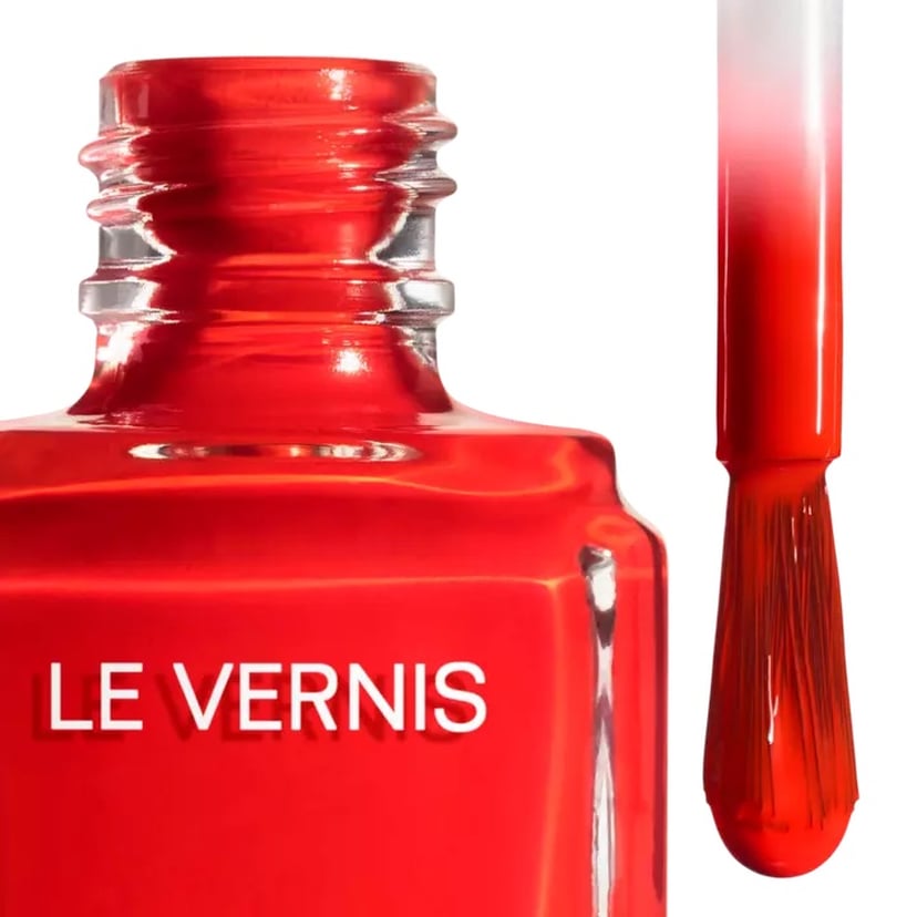 Chanel's LE VERNIS: A Perfect Way To Brighten Up And Accessorize Your Style