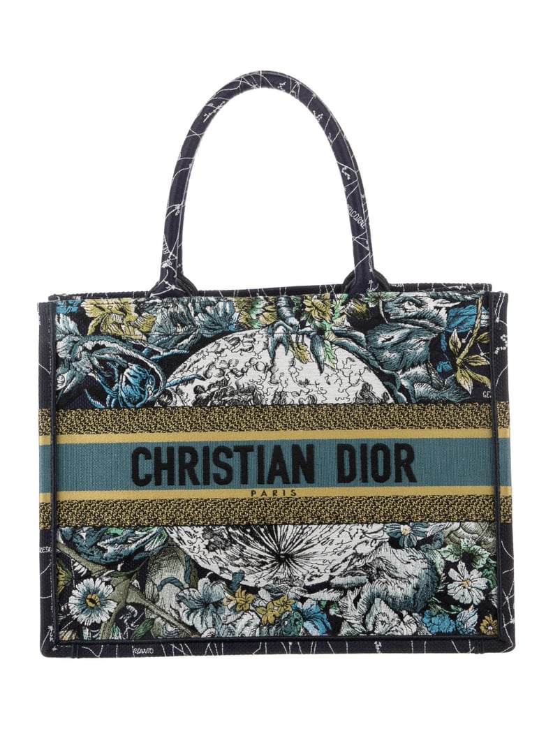 QUICK REVIEW DIOR MEDIUM BOOK TOTE, Outfit ideas & How To Style The Dior  Book Tote