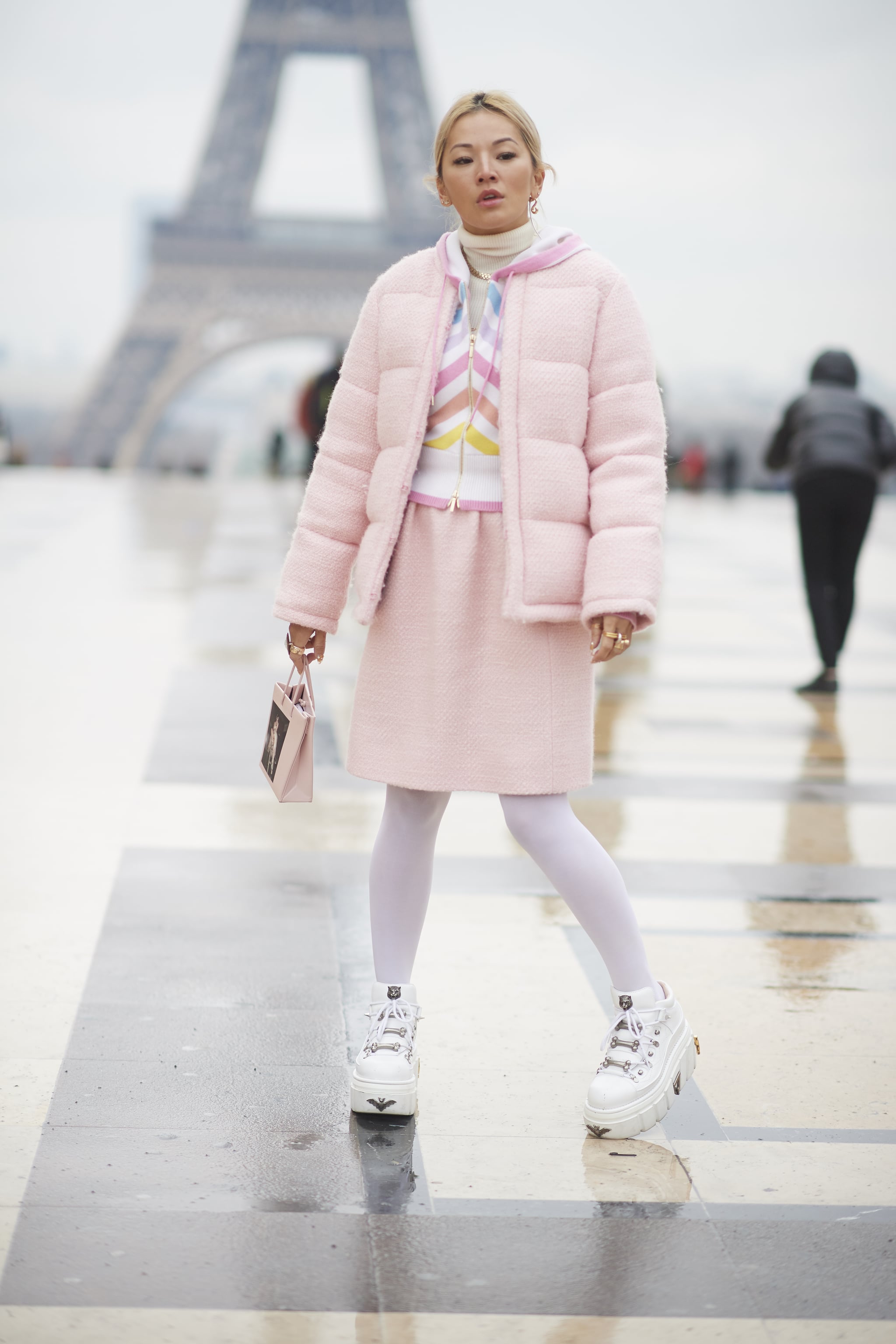 White With Pastels For Wintry Paris, These 33 Outfits Prove Tights Weather  Needn't Dampen Your Style