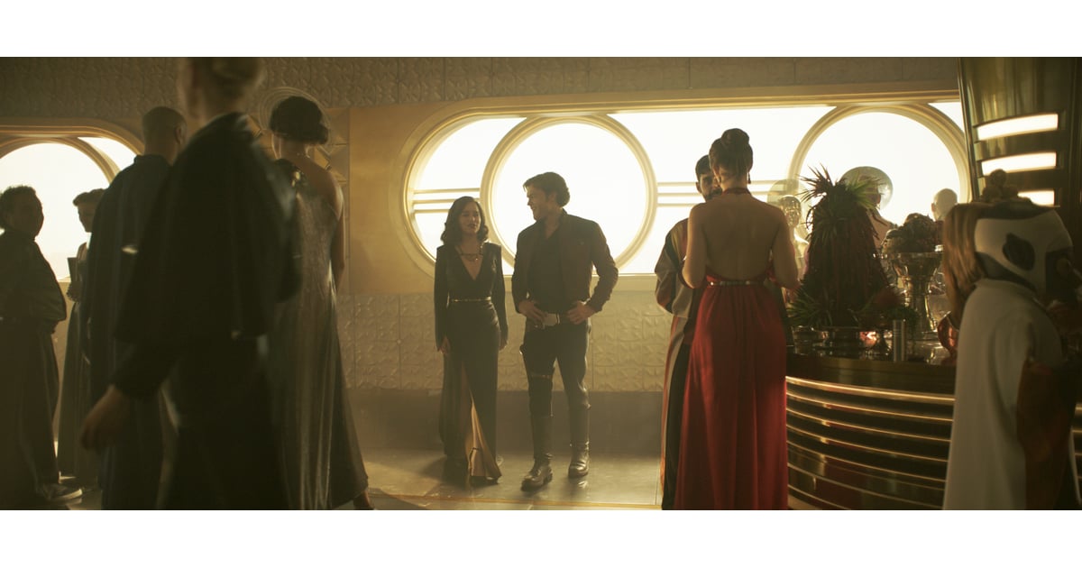Solo A Star Wars Story Han And Qi'ra Kiss Han and Qi'ra share an intimate moment in a crowded party. | Solo: A