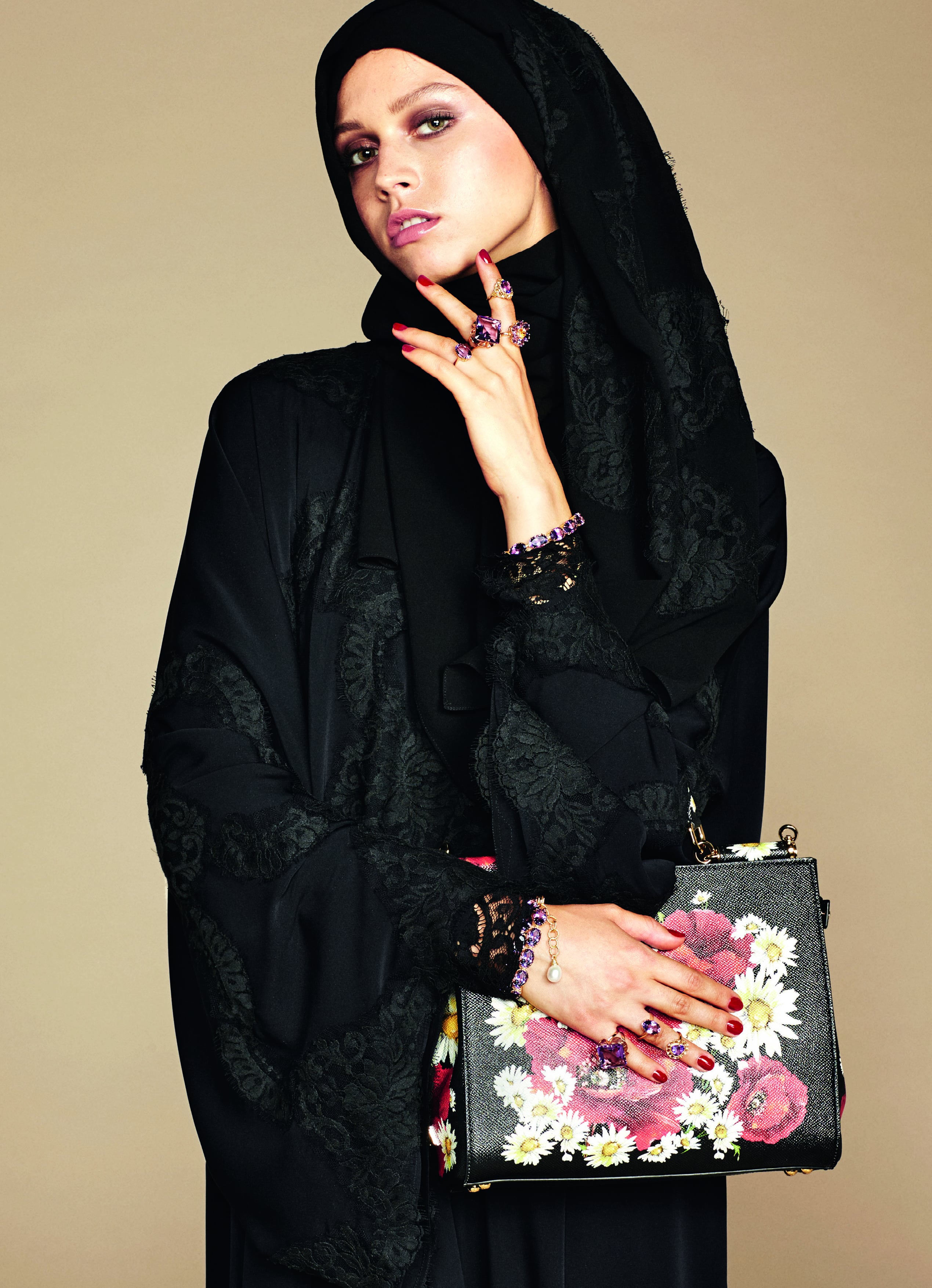 Abaya dolce and gabbana sale