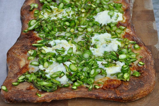 Asparagus Pizza