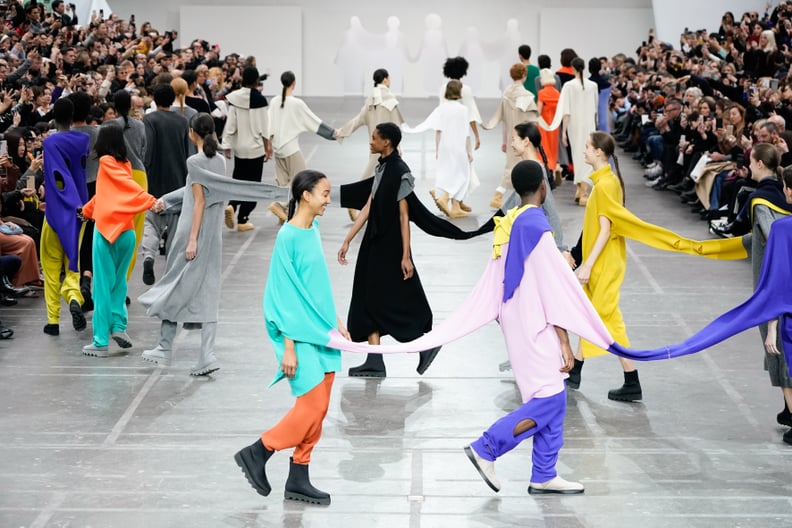 Interconnected Knits From the Issey Miyake Fall 2020 Runway at Paris Fashion Week